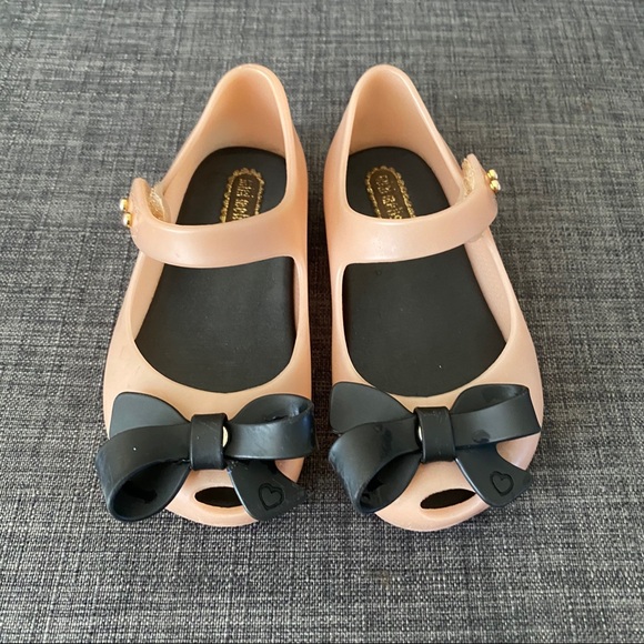 Mini Melissa Ultragirl Bow Flat - Picture 2 of 12